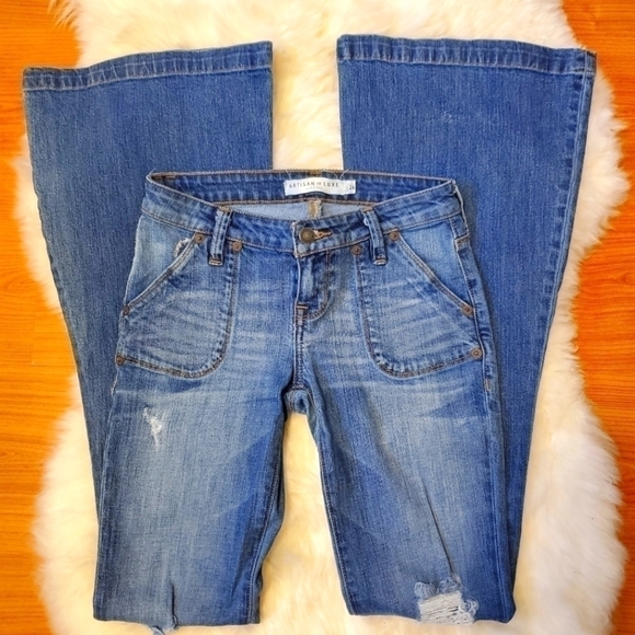 ARTISAN Deluxe Flare Denim Jeans sz 24 NWOT - Picture 2 of 6